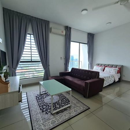 Sweet Homes At Cybersquare Cyberjaya Exterior photo