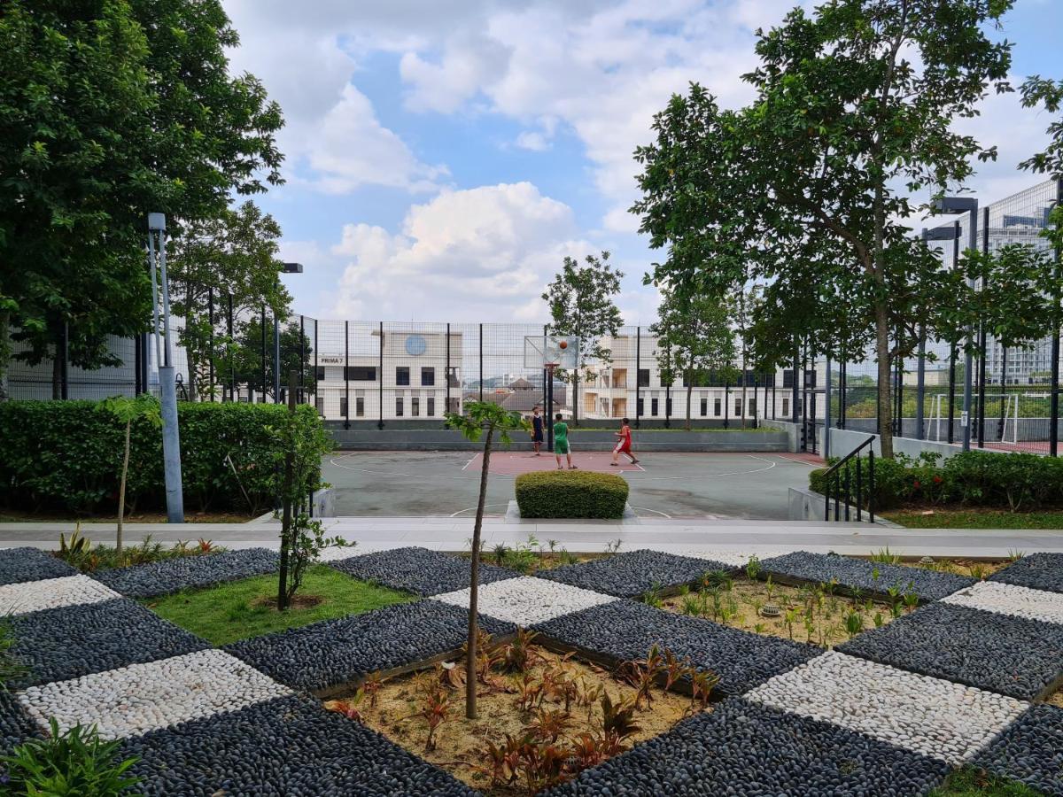 Sweet Homes At Cybersquare Cyberjaya Exterior photo